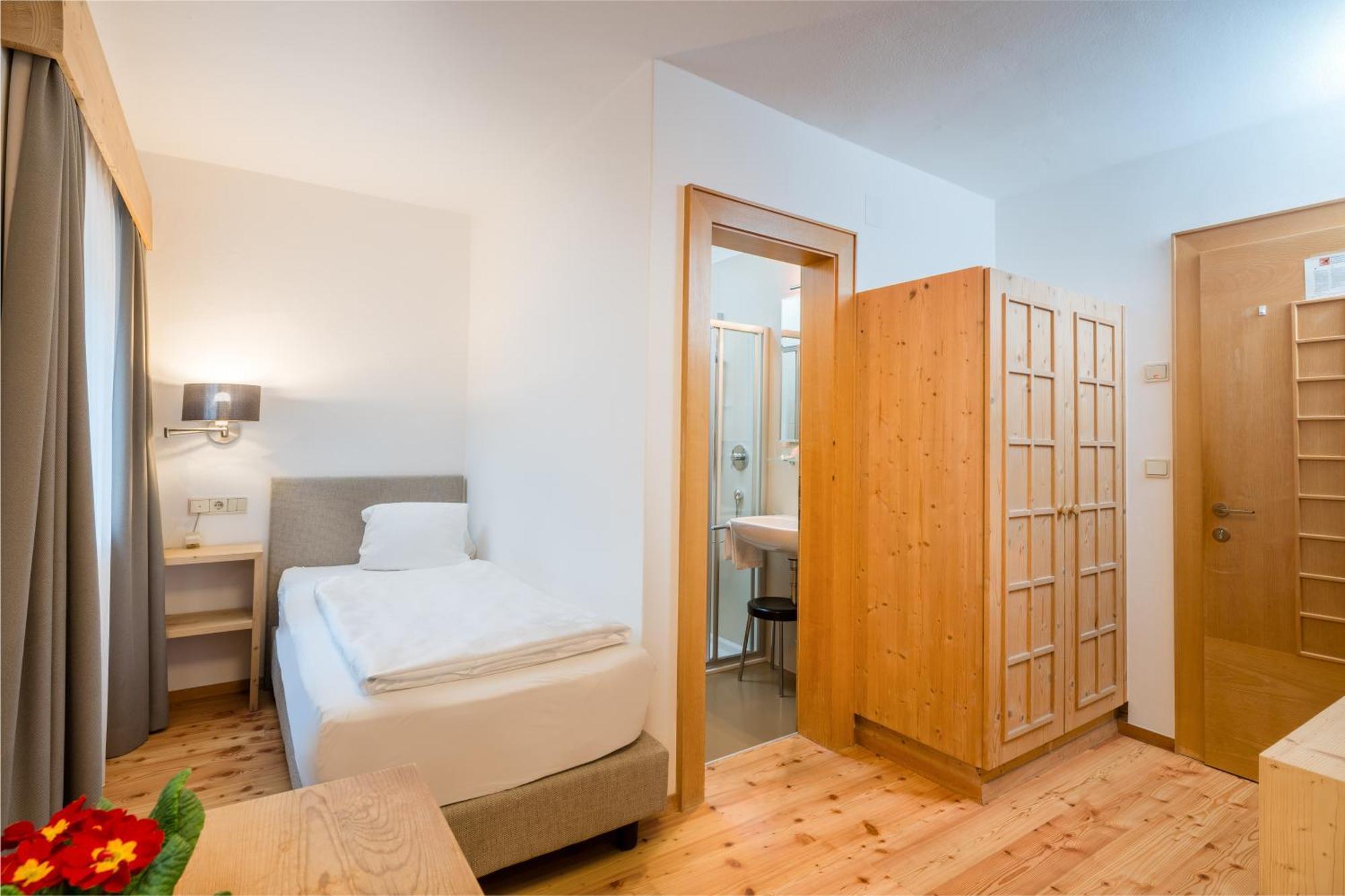 Hotel Greif Malles Venosta Ngoại thất bức ảnh
