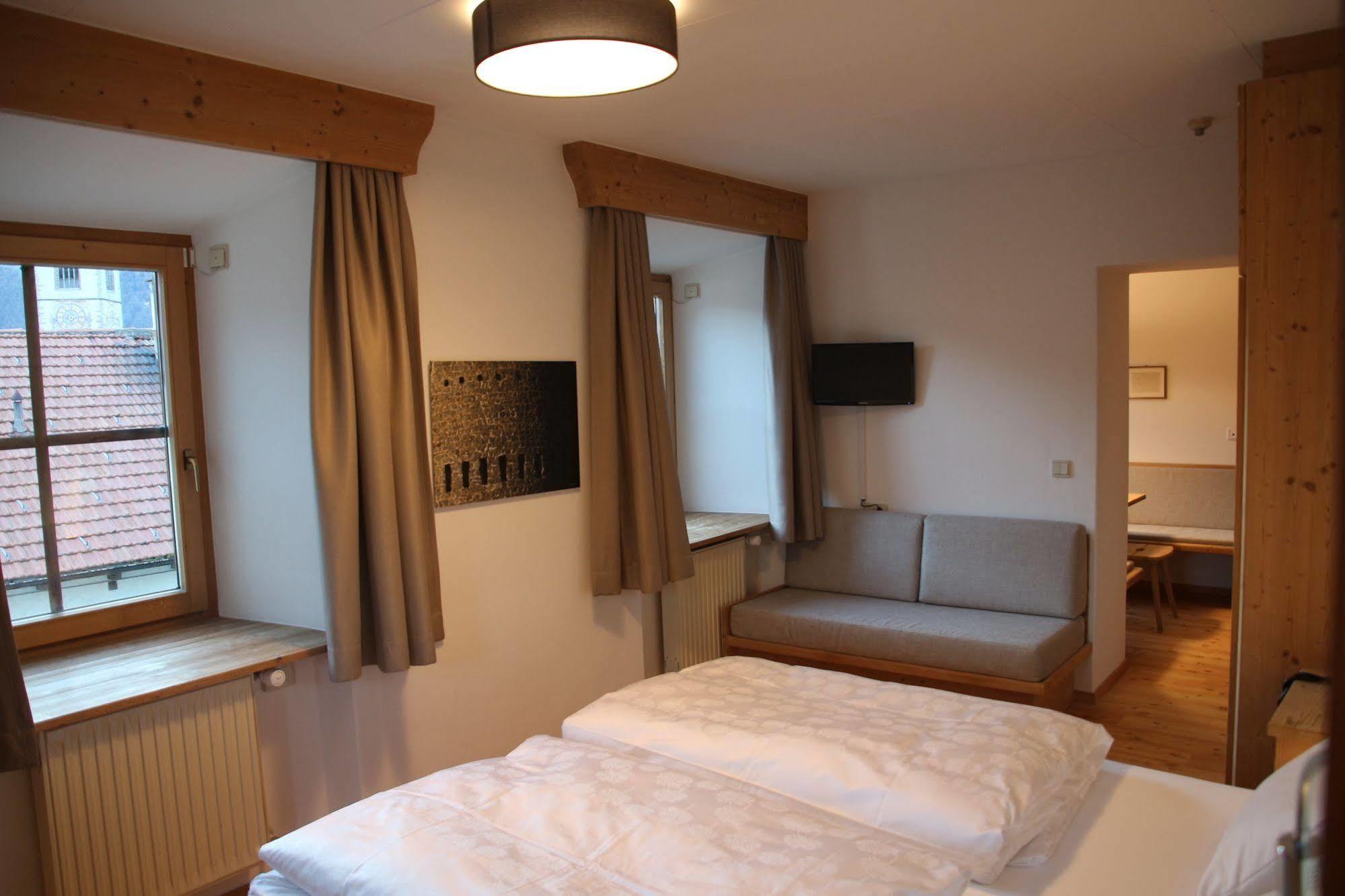Hotel Greif Malles Venosta Ngoại thất bức ảnh